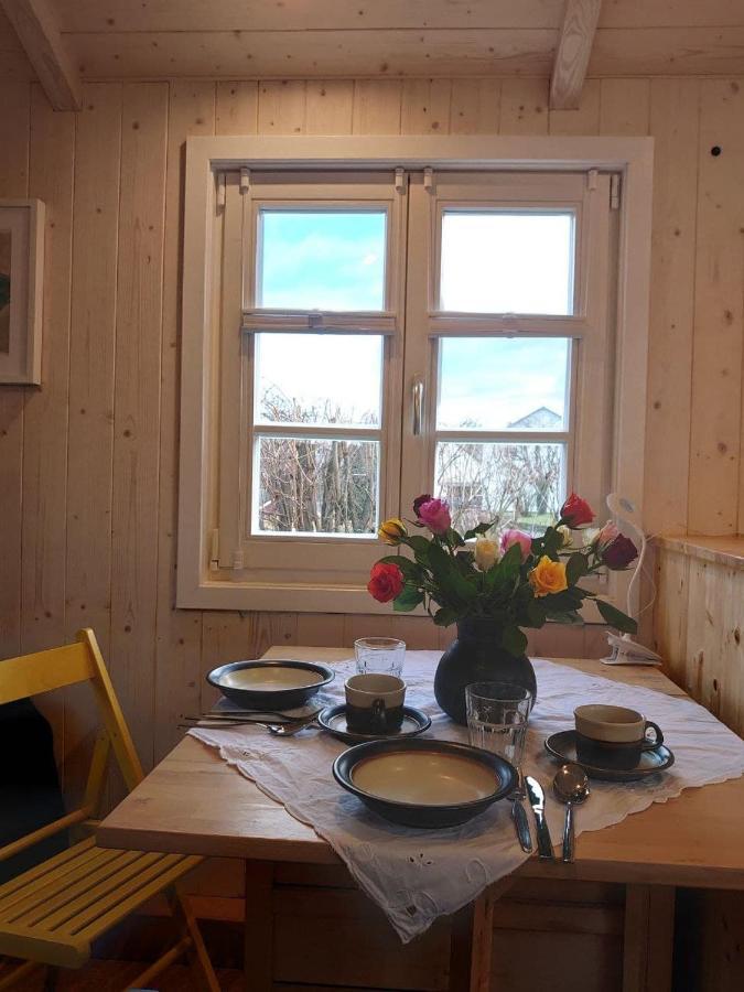 Gemuetliche Gaestezimmer In Einem Neu Sanierten Fachwerkhaus Sachsenheim Esterno foto