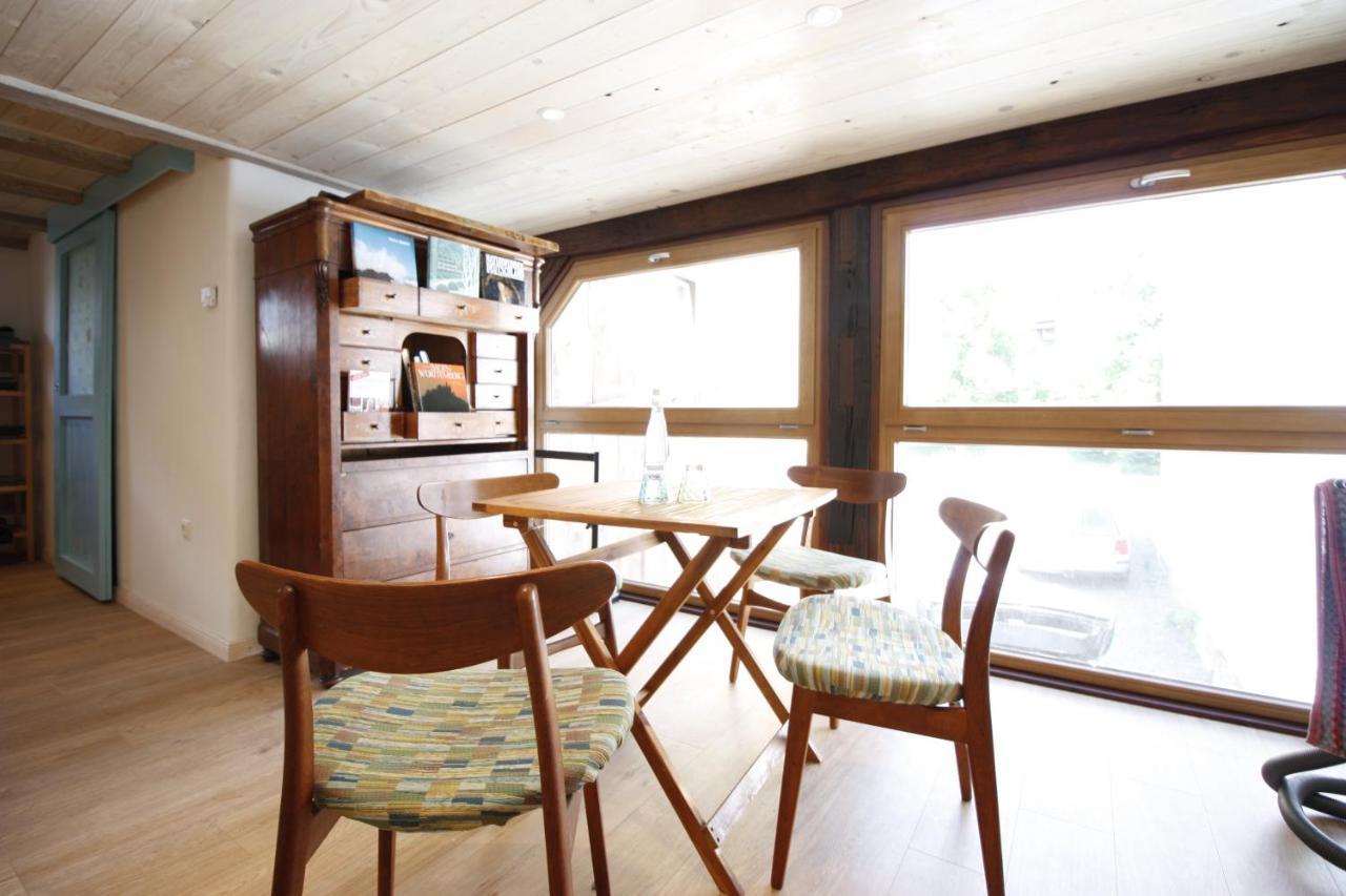Gemuetliche Gaestezimmer In Einem Neu Sanierten Fachwerkhaus Sachsenheim Esterno foto